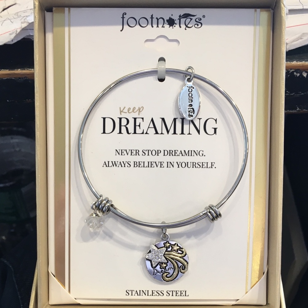 Footnotes “dream” silver charm bracelet